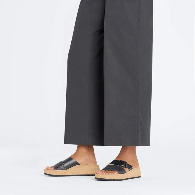 Almina naturlig skinn-syntetisk svart Almina naturlig skinn-syntetisk svart