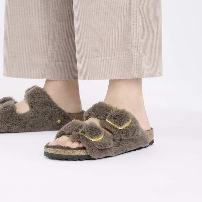 Arizona Big Buckle Fur Arizona Big Buckle Fur
