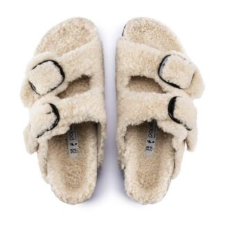 Arizona Big Buckle Shearling Fur