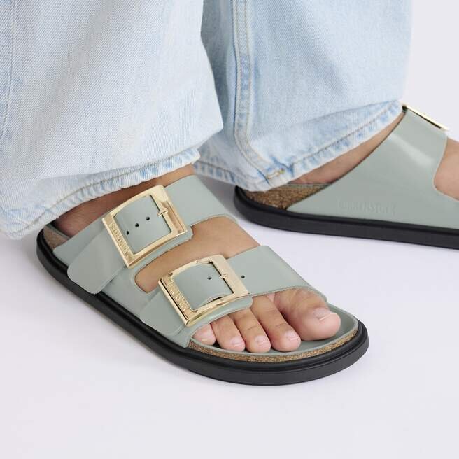 Arizona Droplet Buckle Naturlig skinn, lakkert Arizona Droplet Buckle Naturlig skinn, lakkert