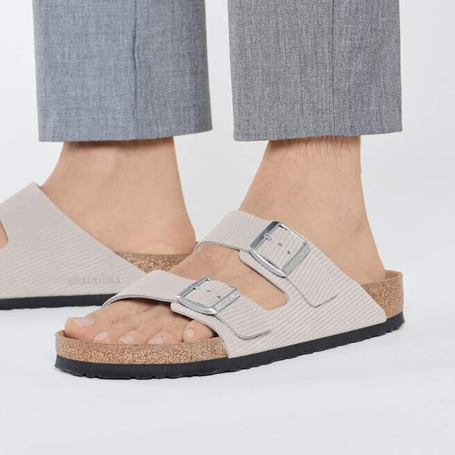 Arizona Suede Leather Embossed Arizona Suede Leather Embossed