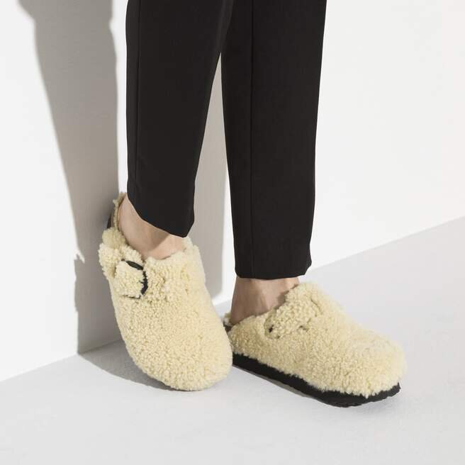 Boston Big Buckle Platform Fur Boston Big Buckle Platform Fur