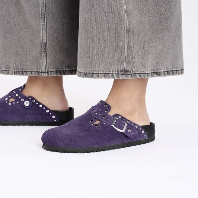 Boston Rivet Suede Leather Boston Rivet Suede Leather