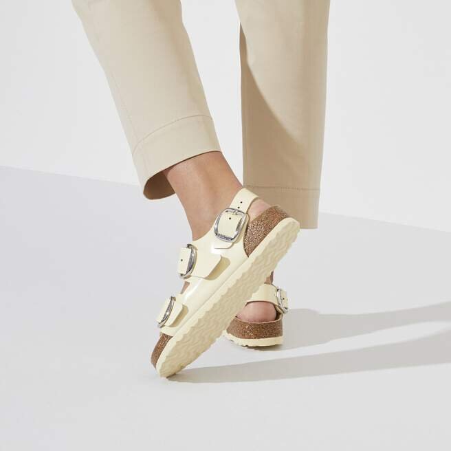 Milano Big Buckle naturlig skinnlakk Milano Big Buckle naturlig skinnlakk