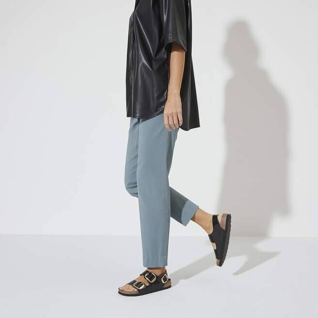 Milano Big Buckle naturlig skinnlakk Milano Big Buckle naturlig skinnlakk