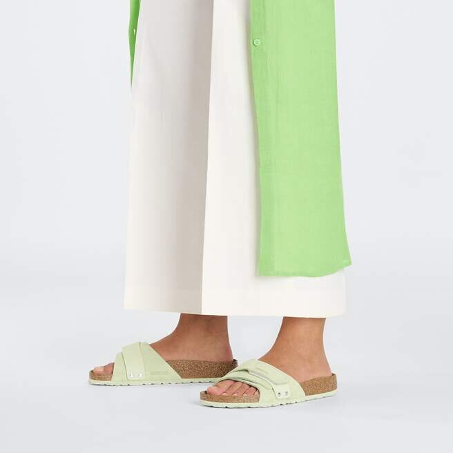 Oita suede-lær, bleknet lime Oita suede-lær, bleknet lime