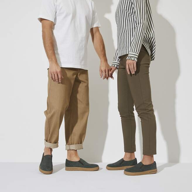 Oswego Suede Leather Thyme Oswego Suede Leather Thyme